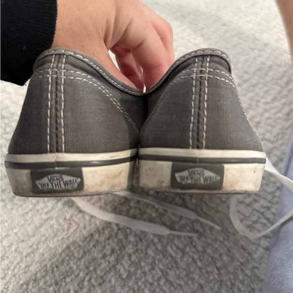 Vans Kid’s Grey Sneakers Size 2 - Picture 5 of 7